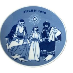 Vintage PORSGRUND 1976 Christmas Plate Porcelain Norway 6.75 Jesus in the Temple